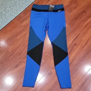 NWT Nike dri-fit leggings
